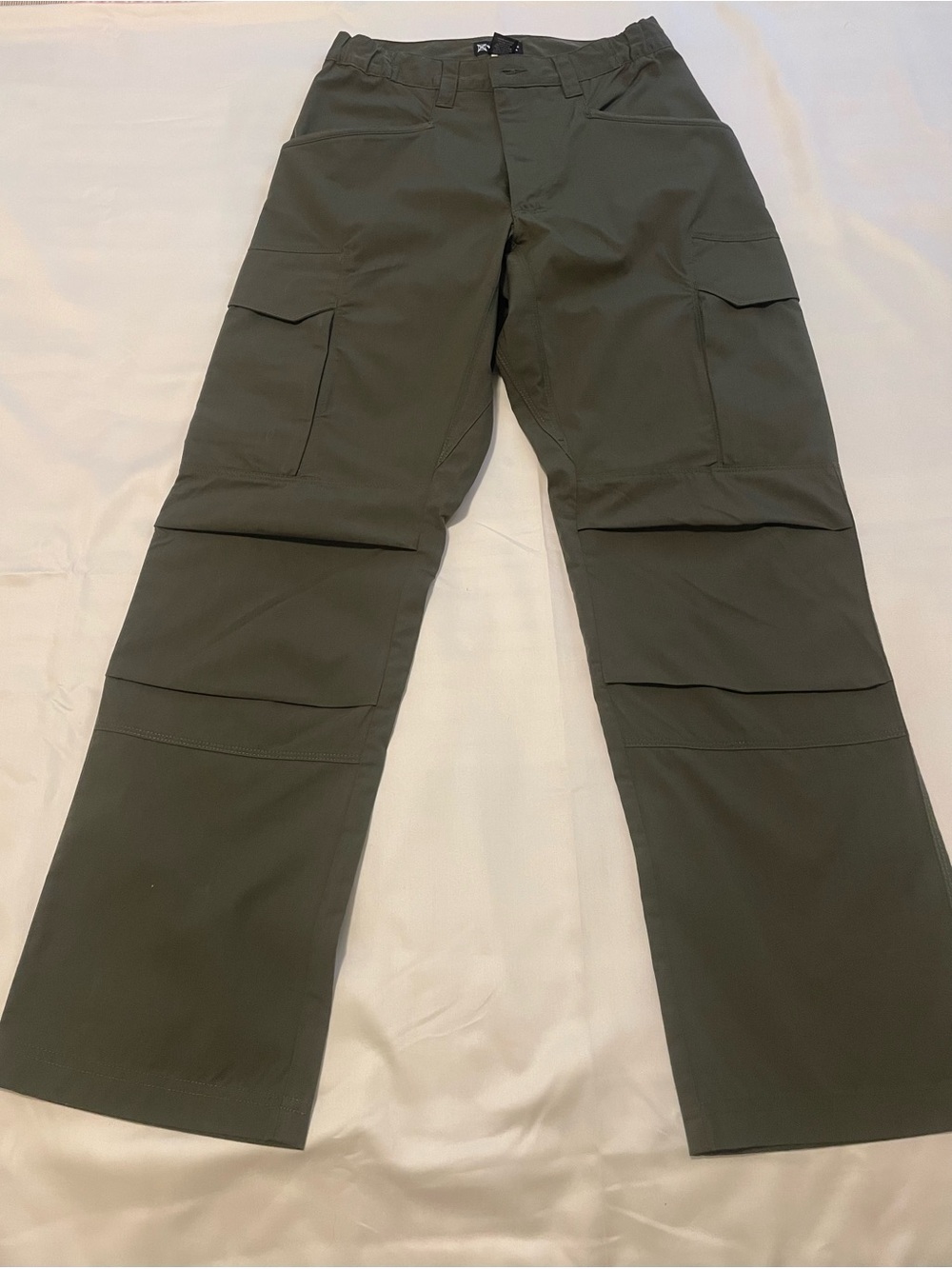 Men's Tactical Cargo Pants in Olive
